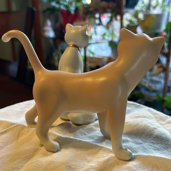 Lenox Disney Aristocats Disney Showcase Collection Duchess & Thomas OโMalley Vtg - Picture 5 of 11